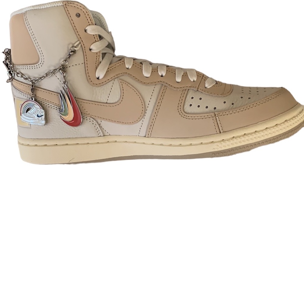 Nike Be True Terminator with charms , NWT, Unisex , Men=8.5 , Women = 10 - Picture 2 of 8